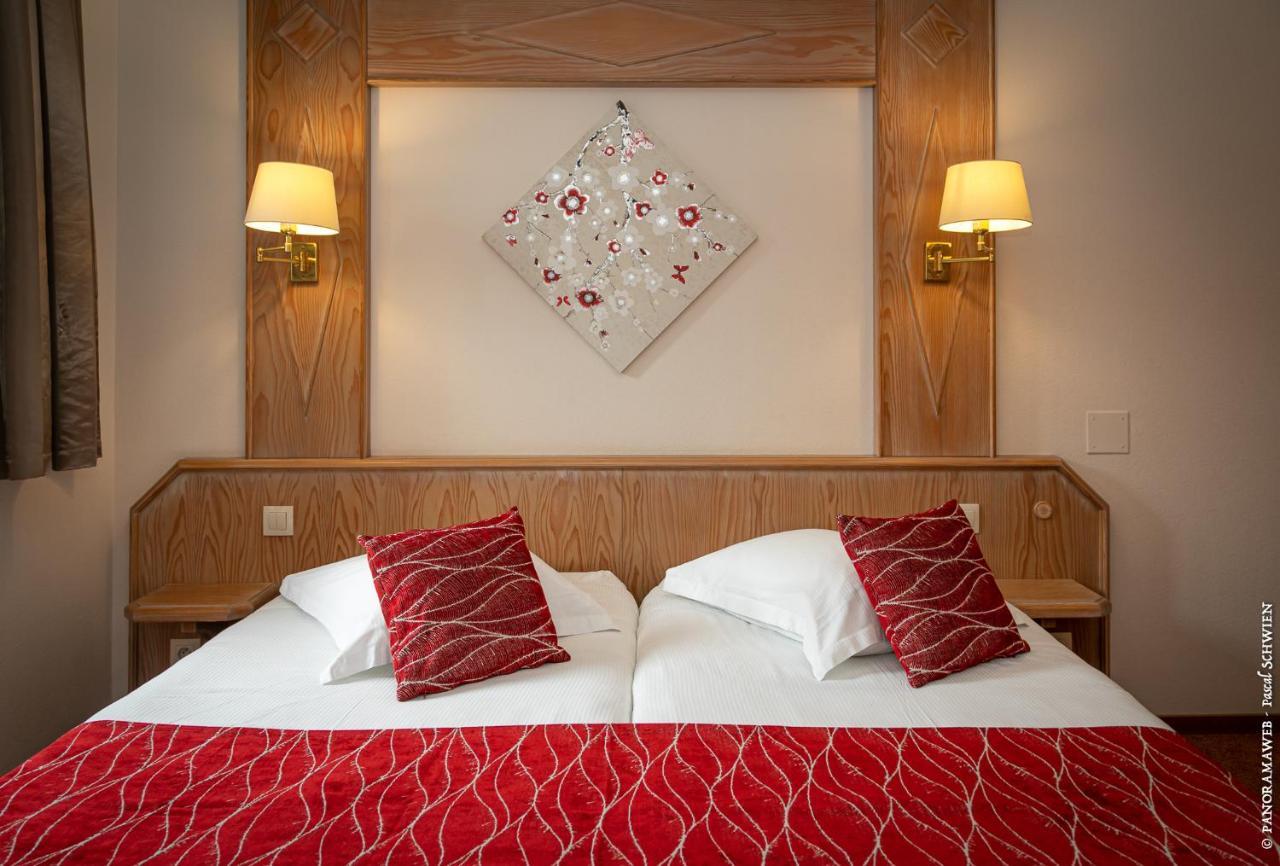 Hôtel De La Cloche - Room Service disponible sur commande Obernai Esterno foto