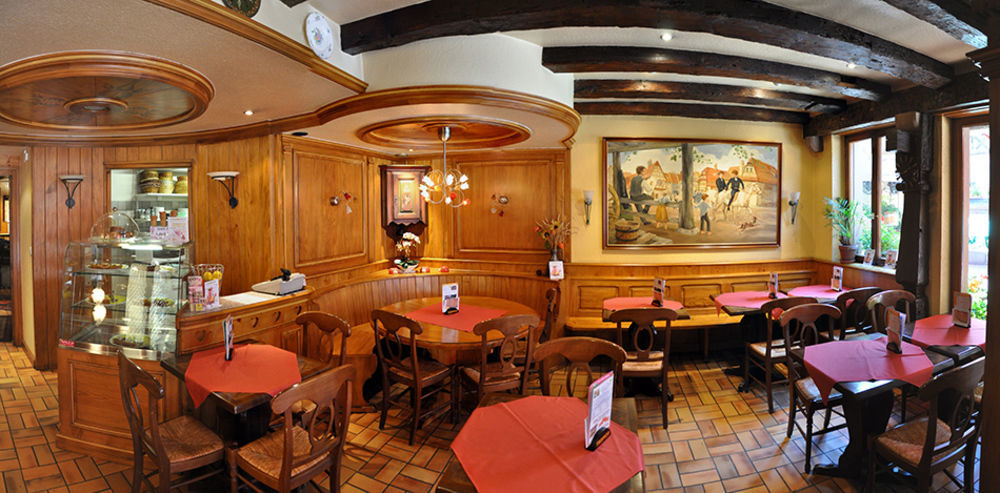 Hôtel De La Cloche - Room Service disponible sur commande Obernai Esterno foto