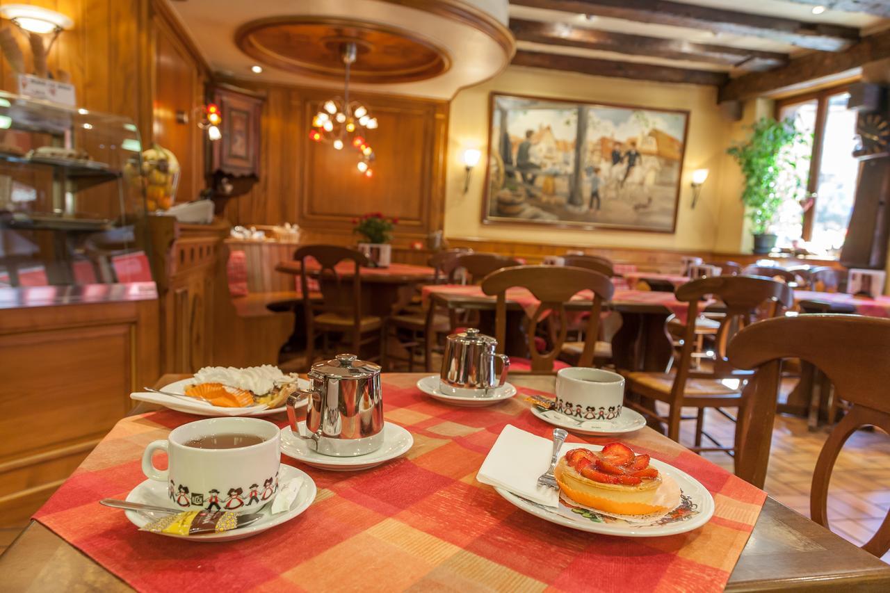 Hôtel De La Cloche - Room Service disponible sur commande Obernai Esterno foto